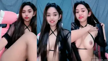 Baju Transparan Toket Gede Dijilati Sampai Basah
